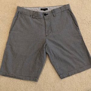 Banana Republic Navy Gingham 31” Waist Shorts
